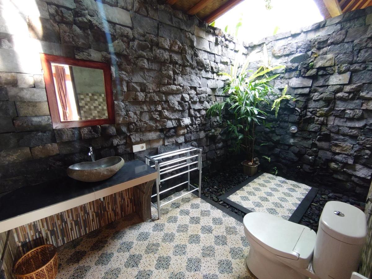 Abian View House *
